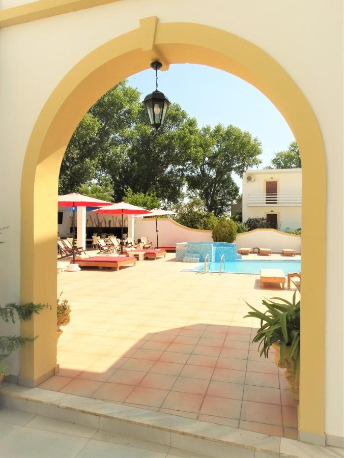 Oasis Beach Club Kávos المظهر الخارجي الصورة